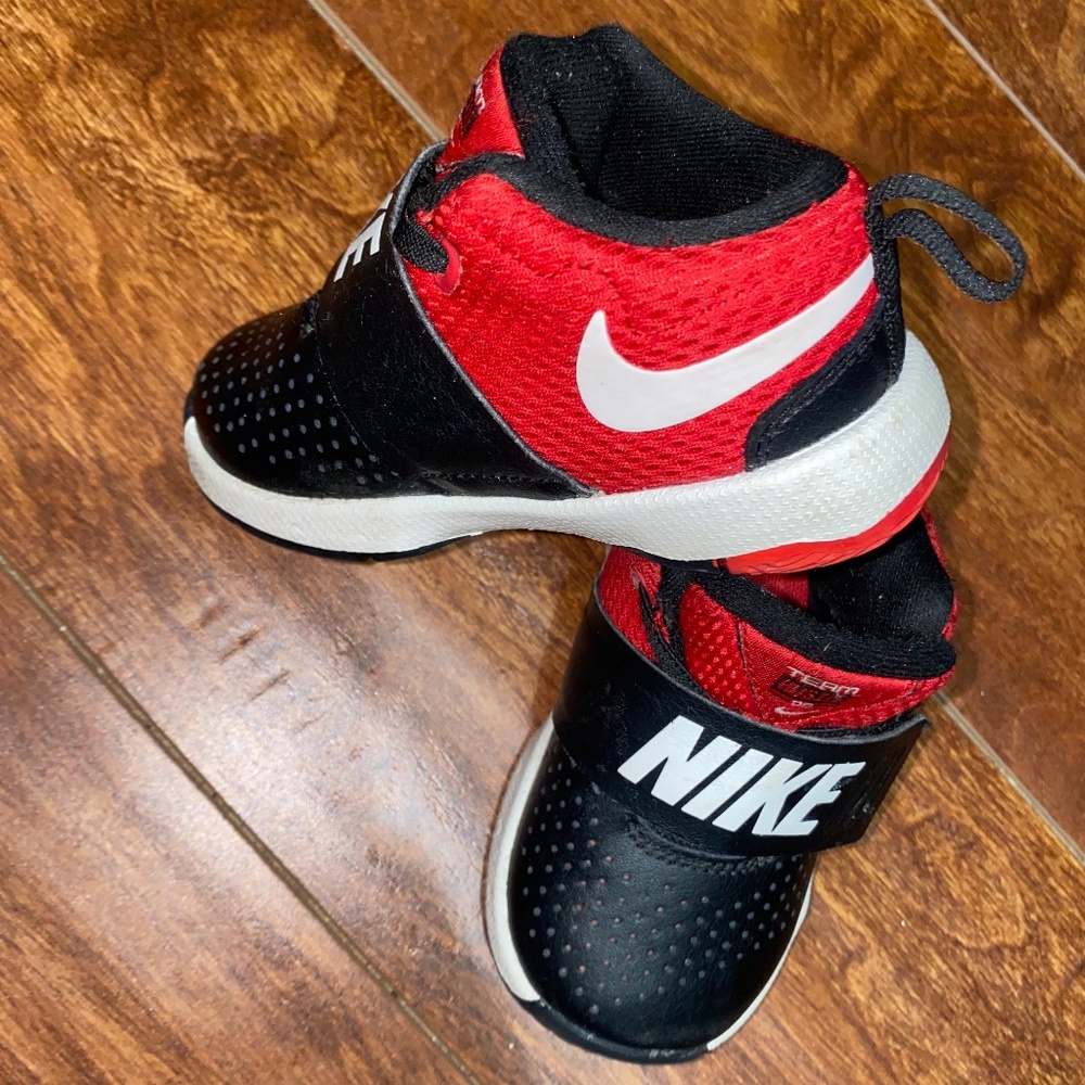 Toddler shoes/ zapatos de niños
